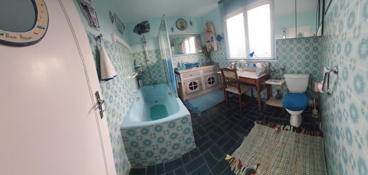 Bed and Breakfast Le Petit Manoir Vaux-sur-Mer Exterior foto