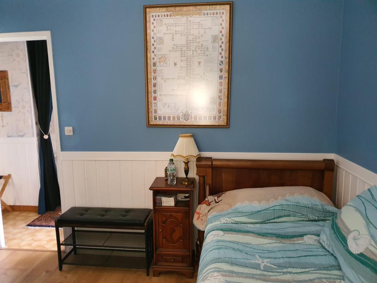 Bed and Breakfast Le Petit Manoir Vaux-sur-Mer Exterior foto